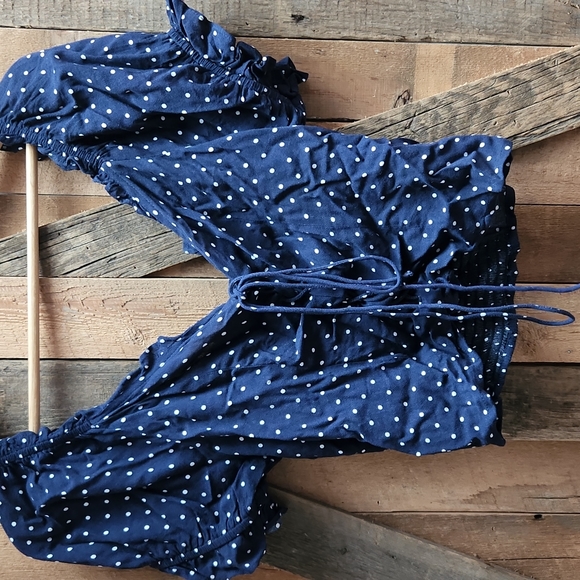 Crop top - Picture 1 of 1